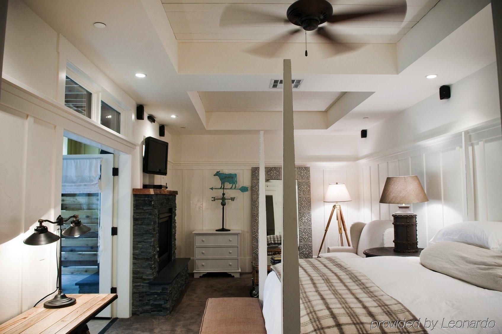 Farmhouse Inn Forestville Buitenkant foto